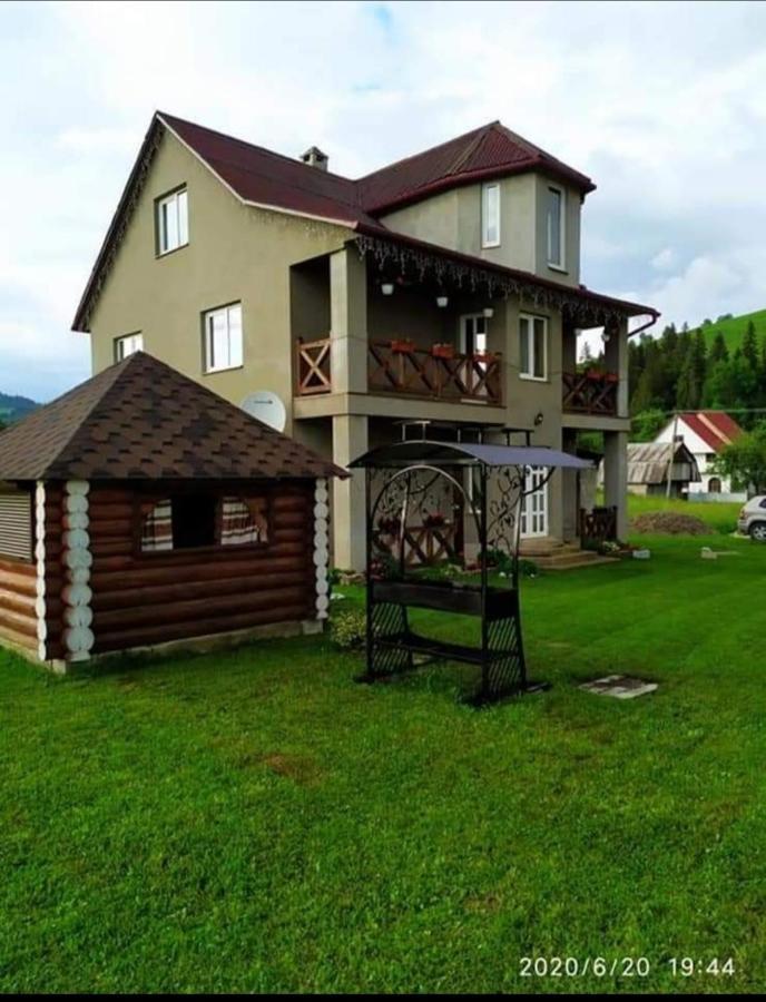 Карпатські Зорі Villa Fülöpfalva Kültér fotó
