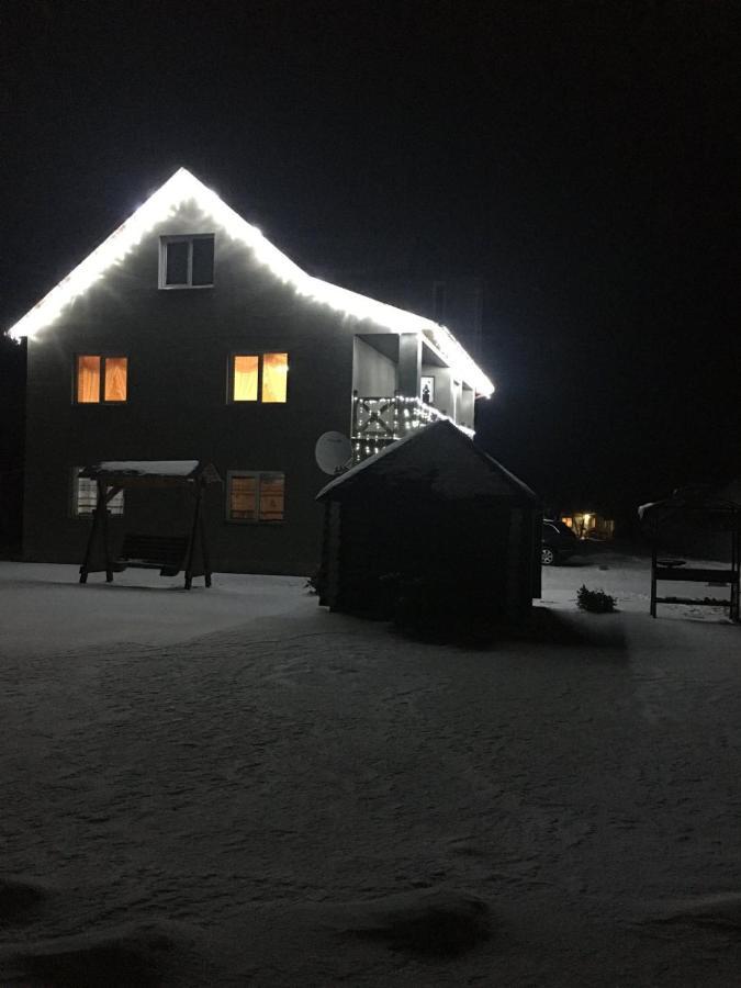 Карпатські Зорі Villa Fülöpfalva Kültér fotó