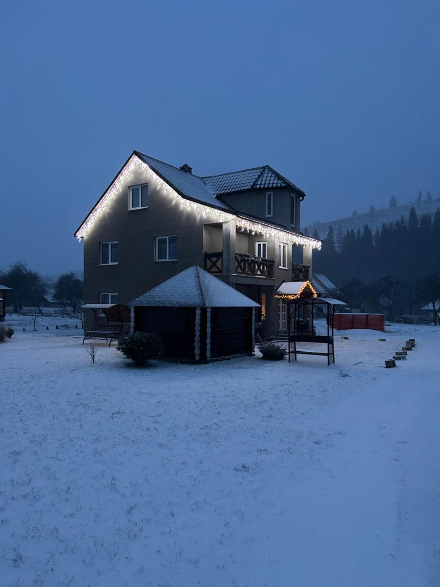 Карпатські Зорі Villa Fülöpfalva Kültér fotó